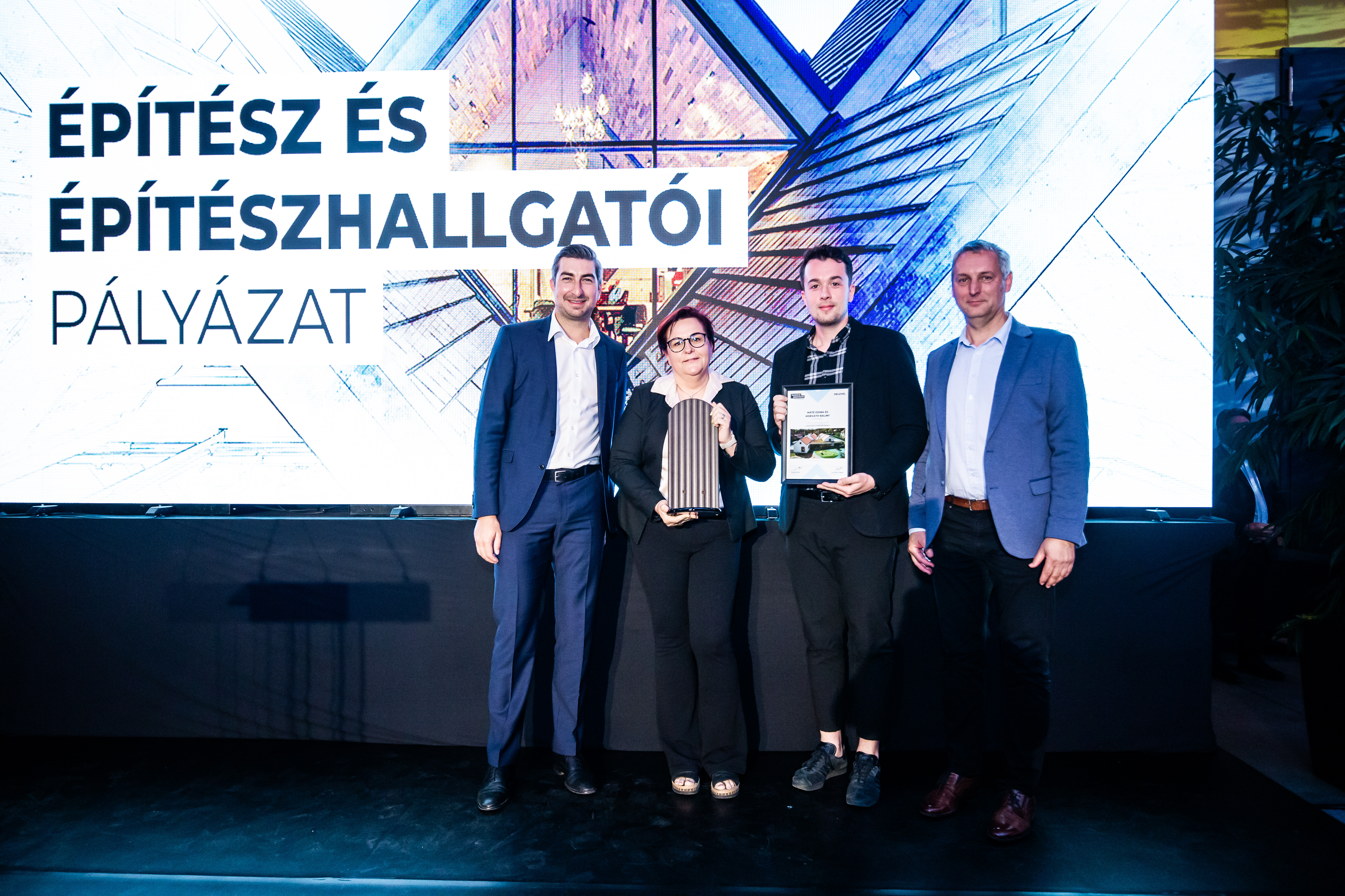 „Tradíció és Innováció – Tető az építészetben” 2024 szakmai dicséret - Máté Edina és Horváth Bálint „Tradíció és Innováció – Tető az építészetben” 2024 szakmai dicséret - Máté Edina és Horváth Bálint